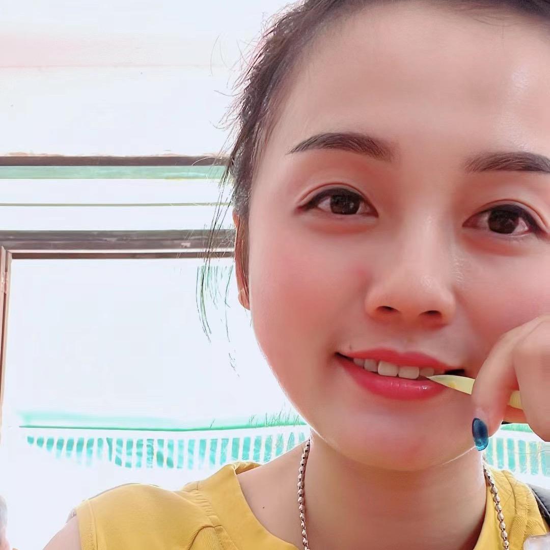 😘😘小侬