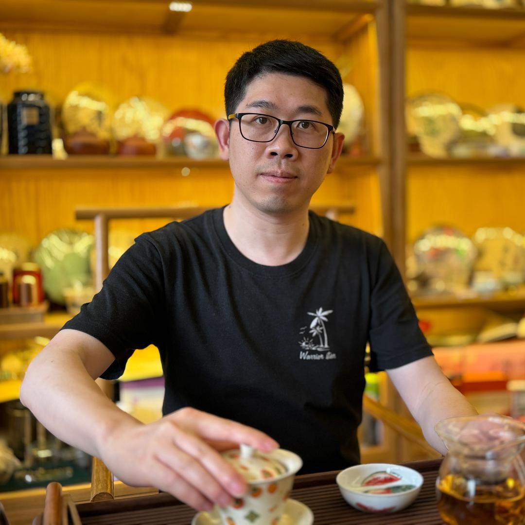 杯子哥大炜