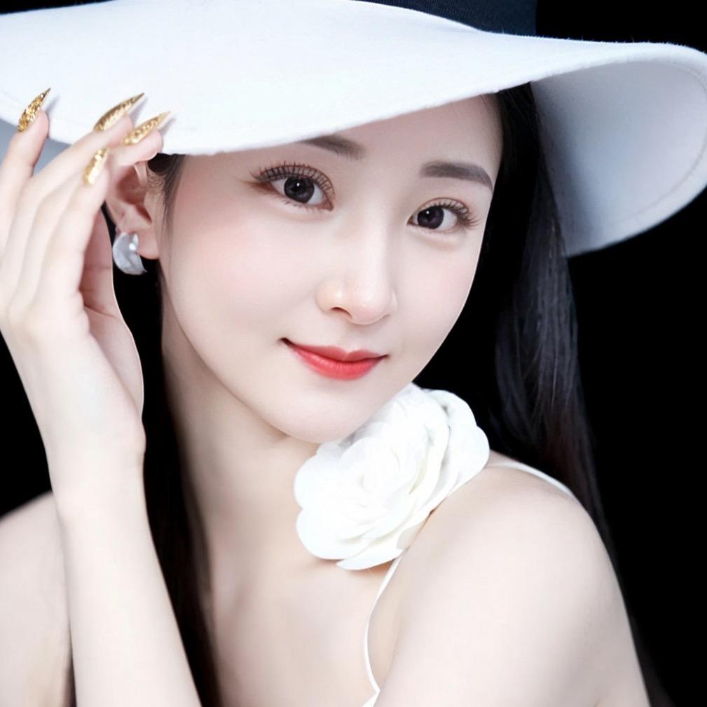A亚亚😘