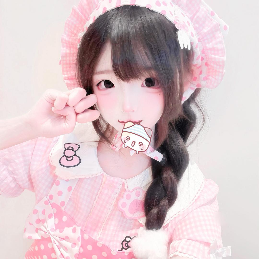 薏薏（喜欢看美女版）