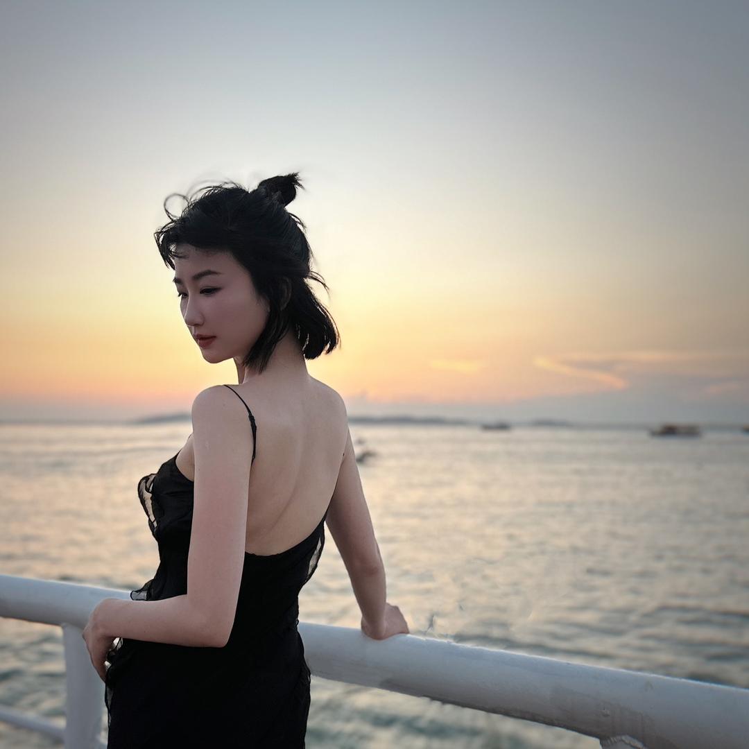 芜湖美瑜伽米娅老师