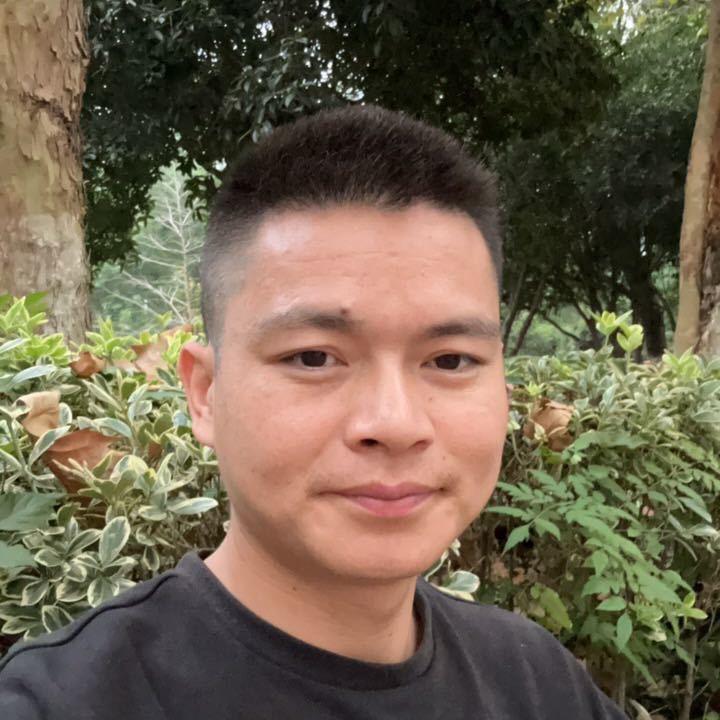 小胡同学🙏🙏