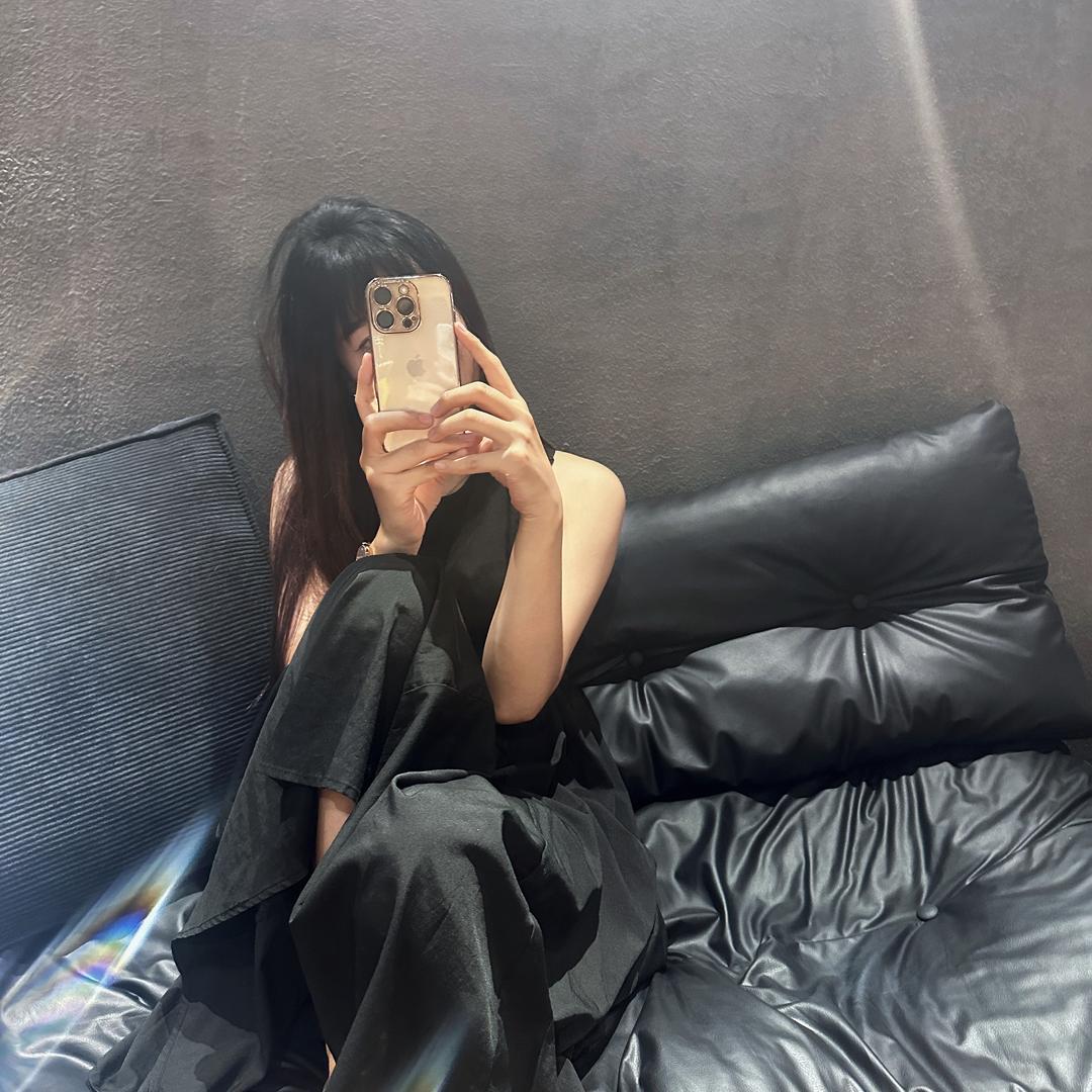 钱谷谷、