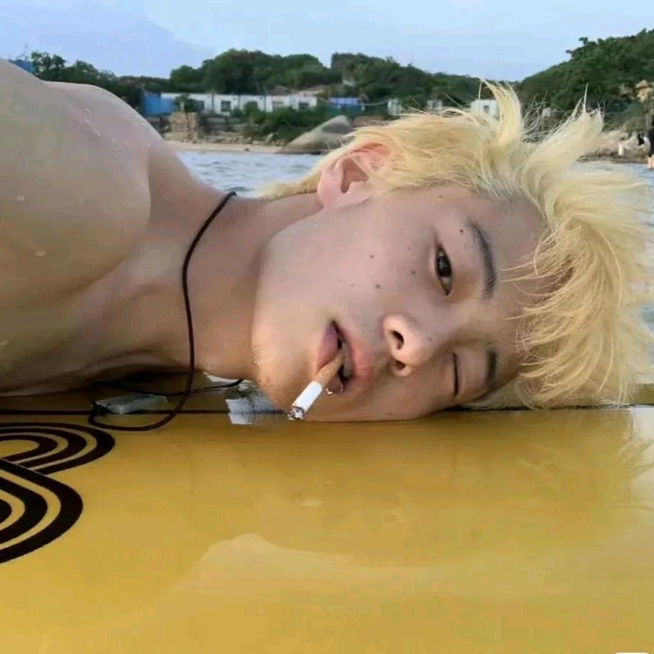 别拽我腿毛