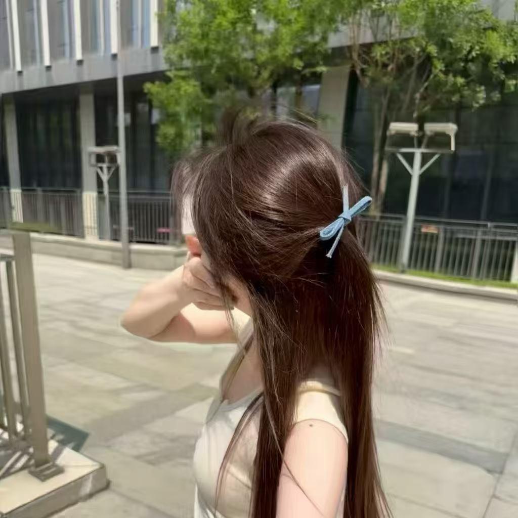剪刀手爱德暖.