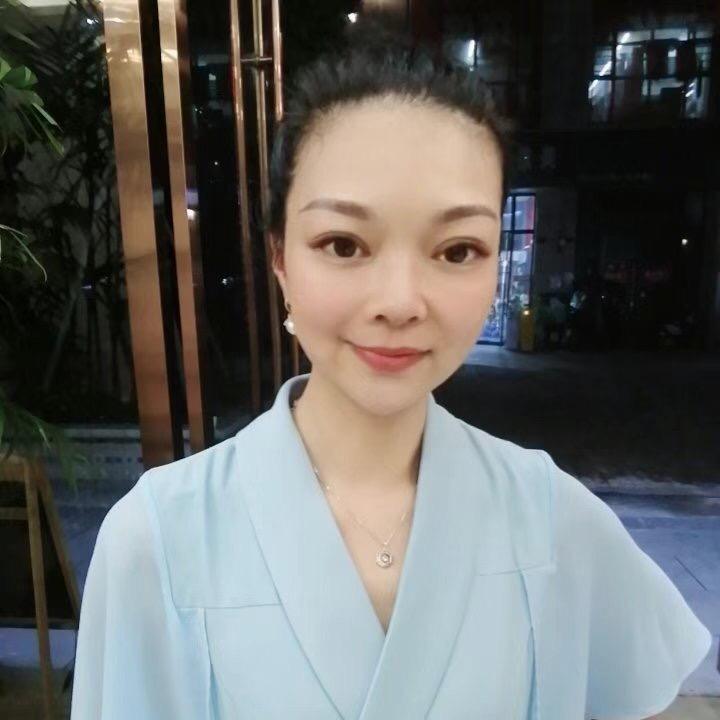 是双双吖