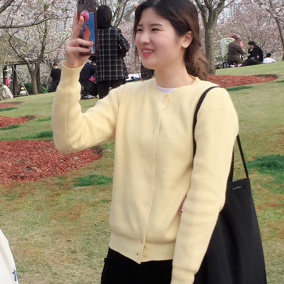 赠人玫瑰，手留香子