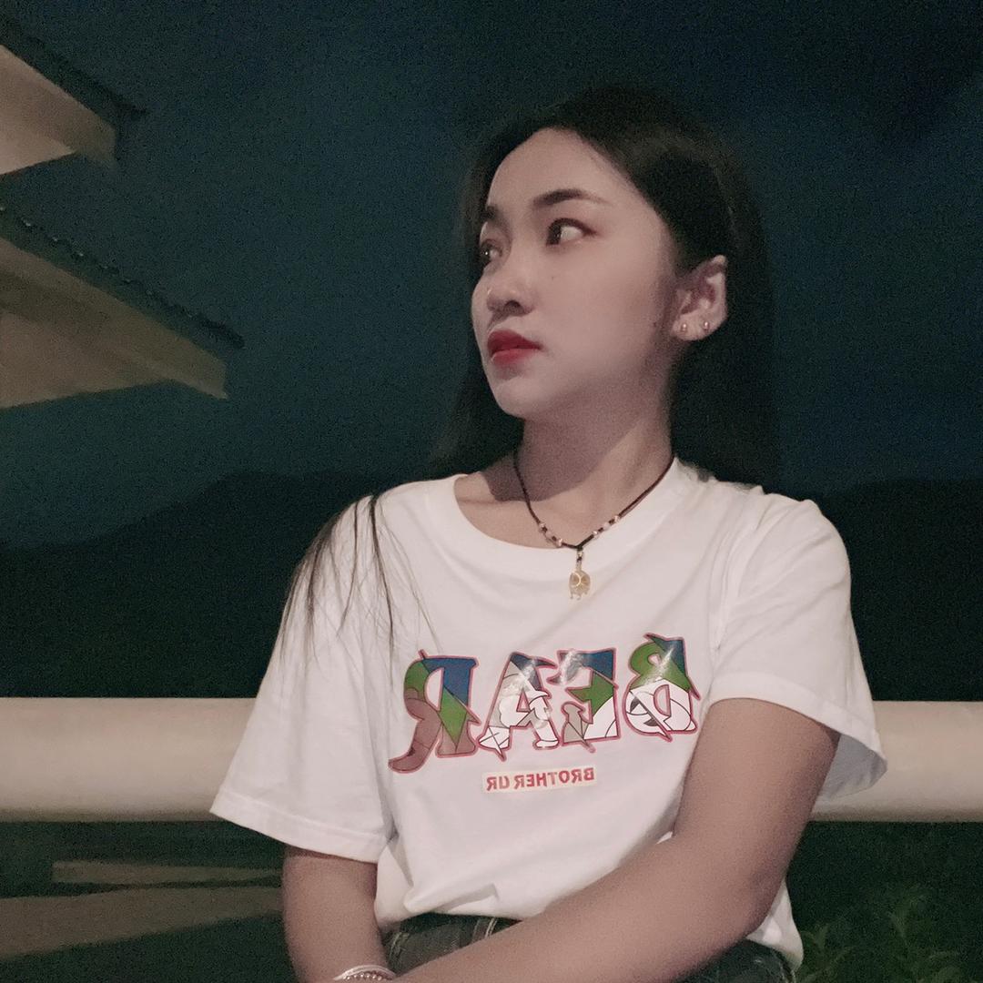 云南小姐姐《橱窗有好物》
