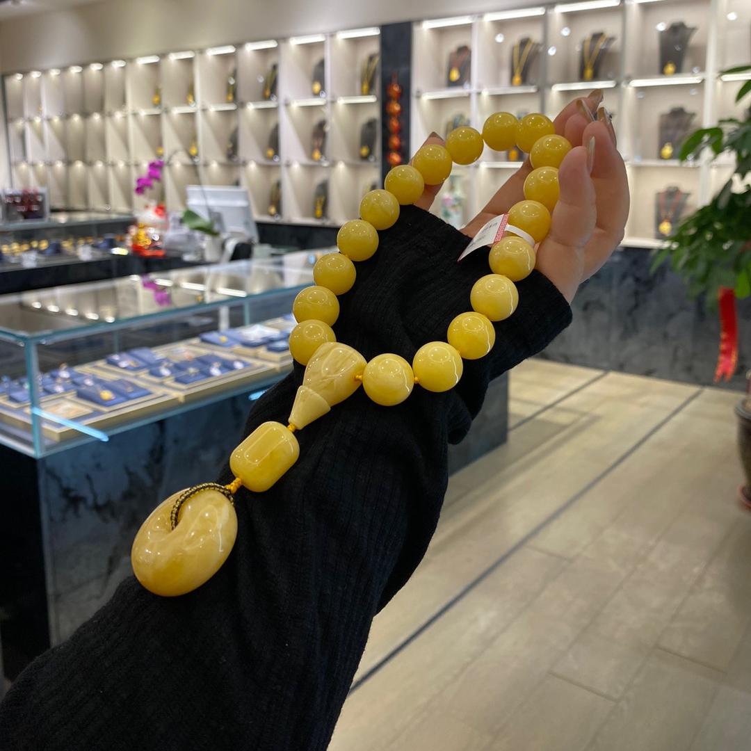 蜜蜡姐的珠宝店