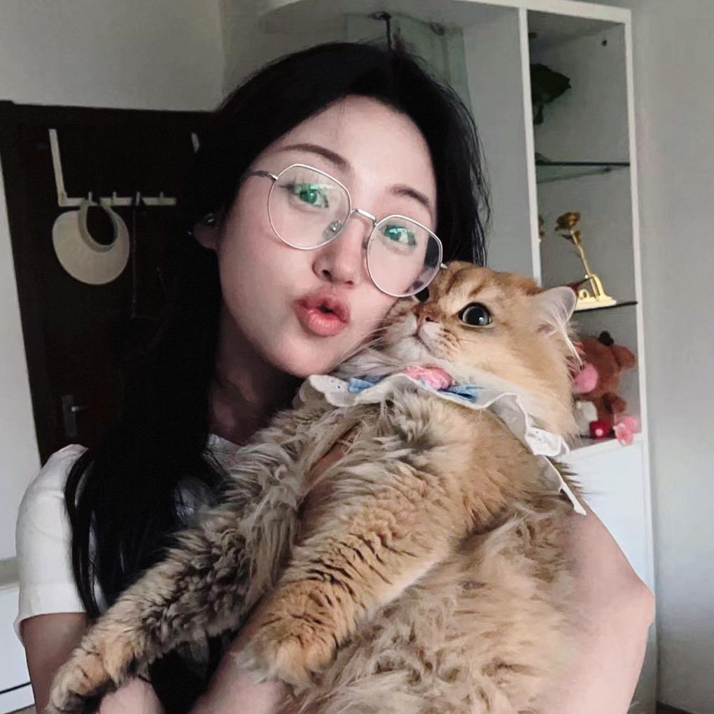 斯露潮玩