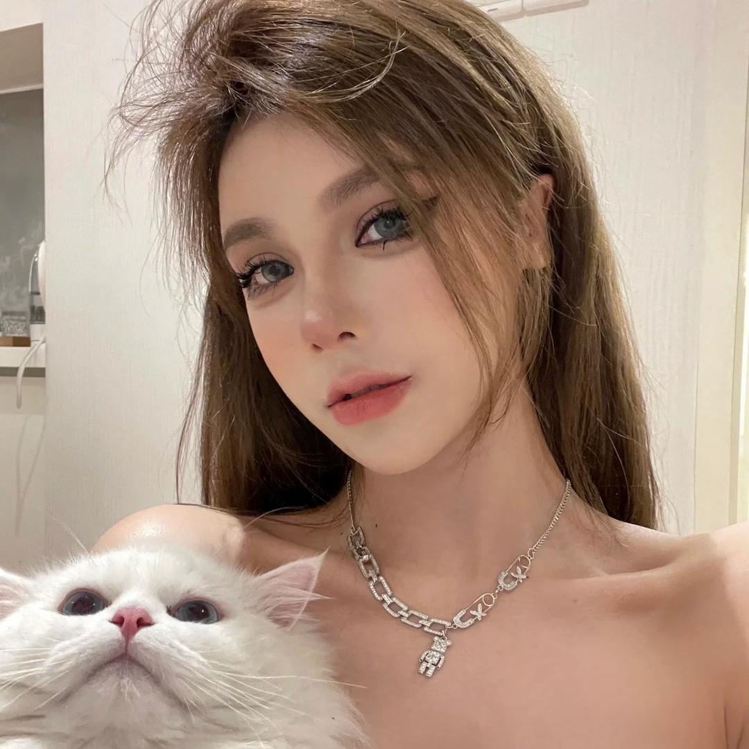 吃肉辣-
