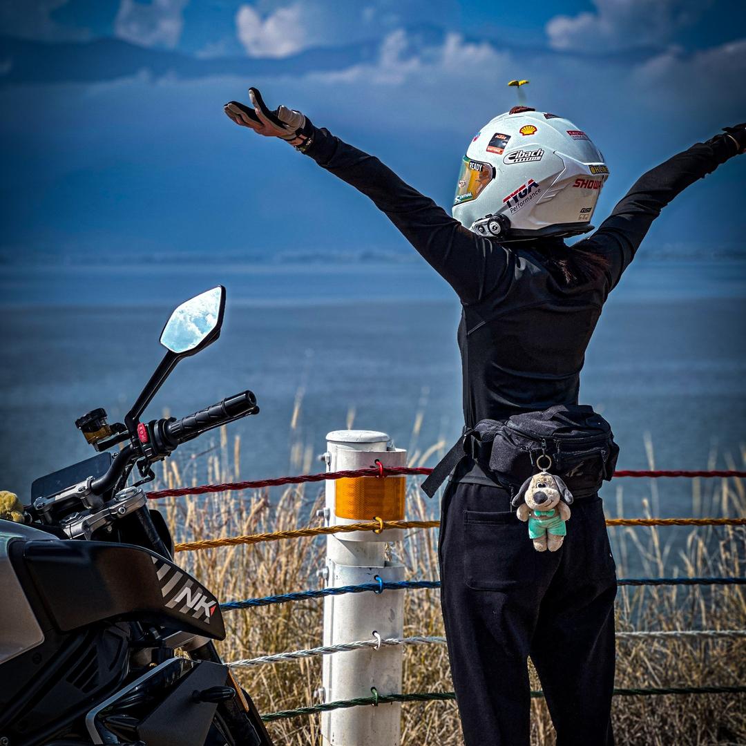 .小邹同学🏍️