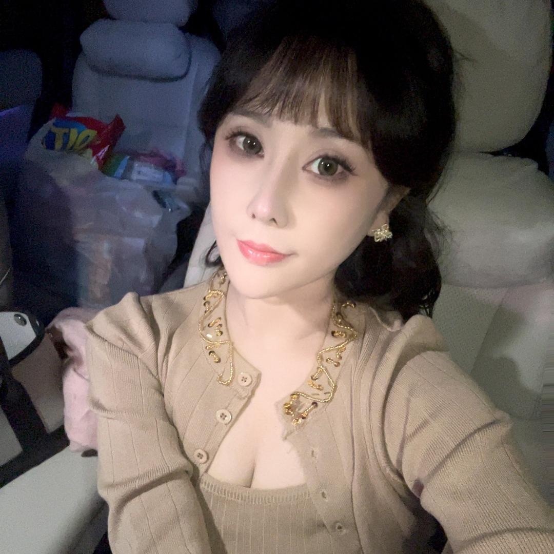 静🎀