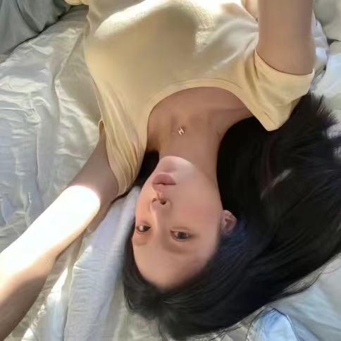 懒猪猪.