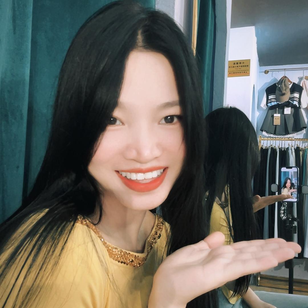 低调