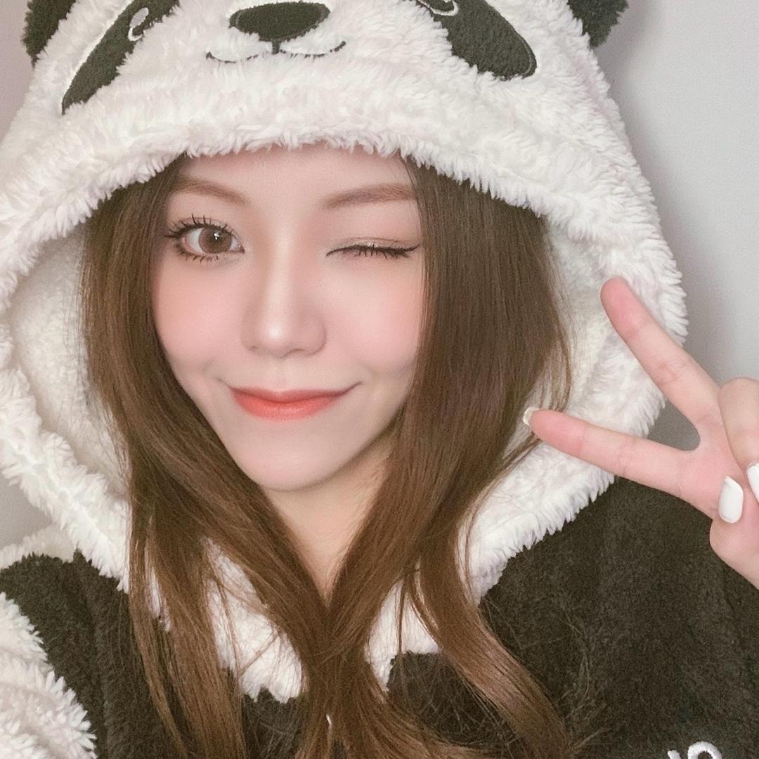 Cath🐈🧍🏼‍♀️🦋