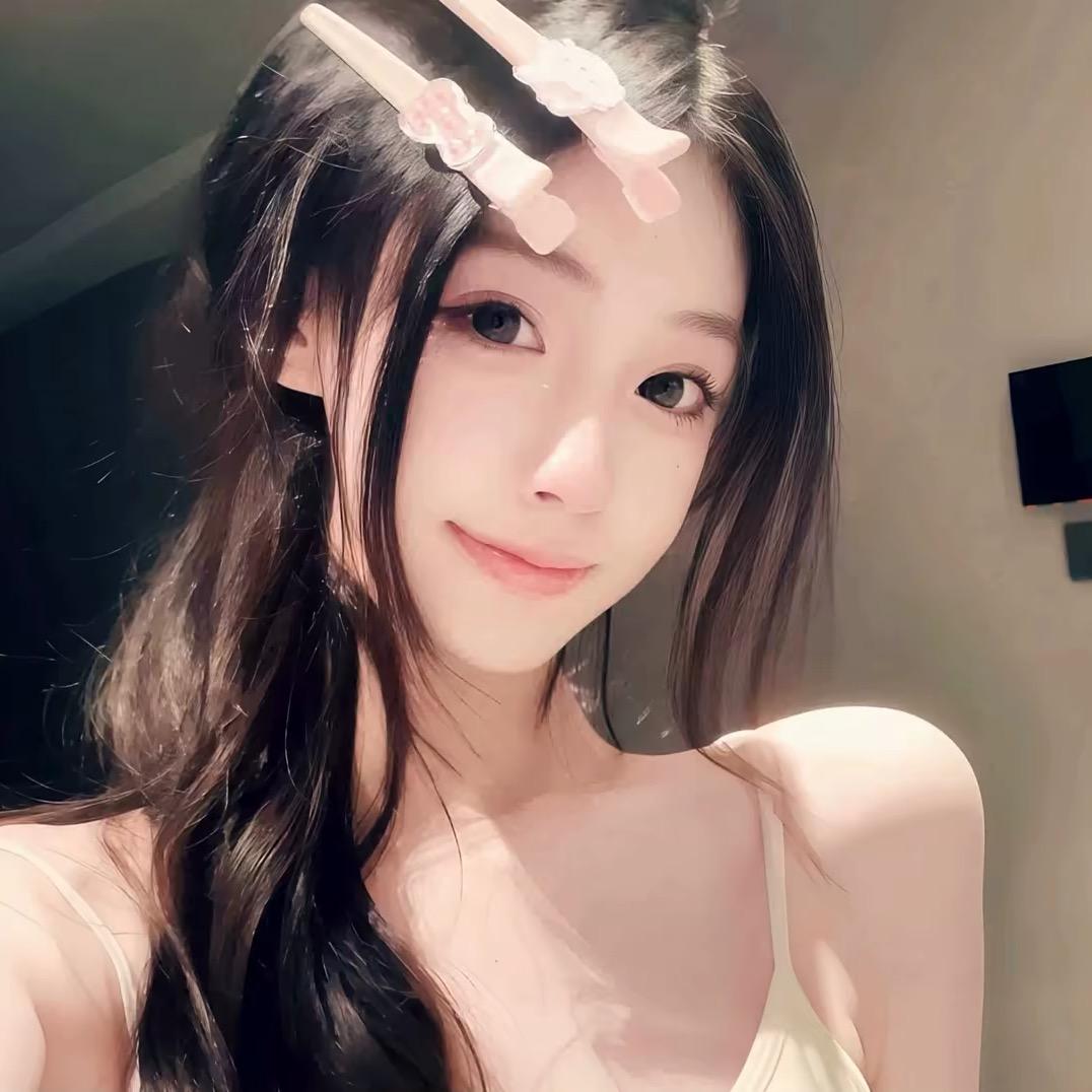 萱七七-