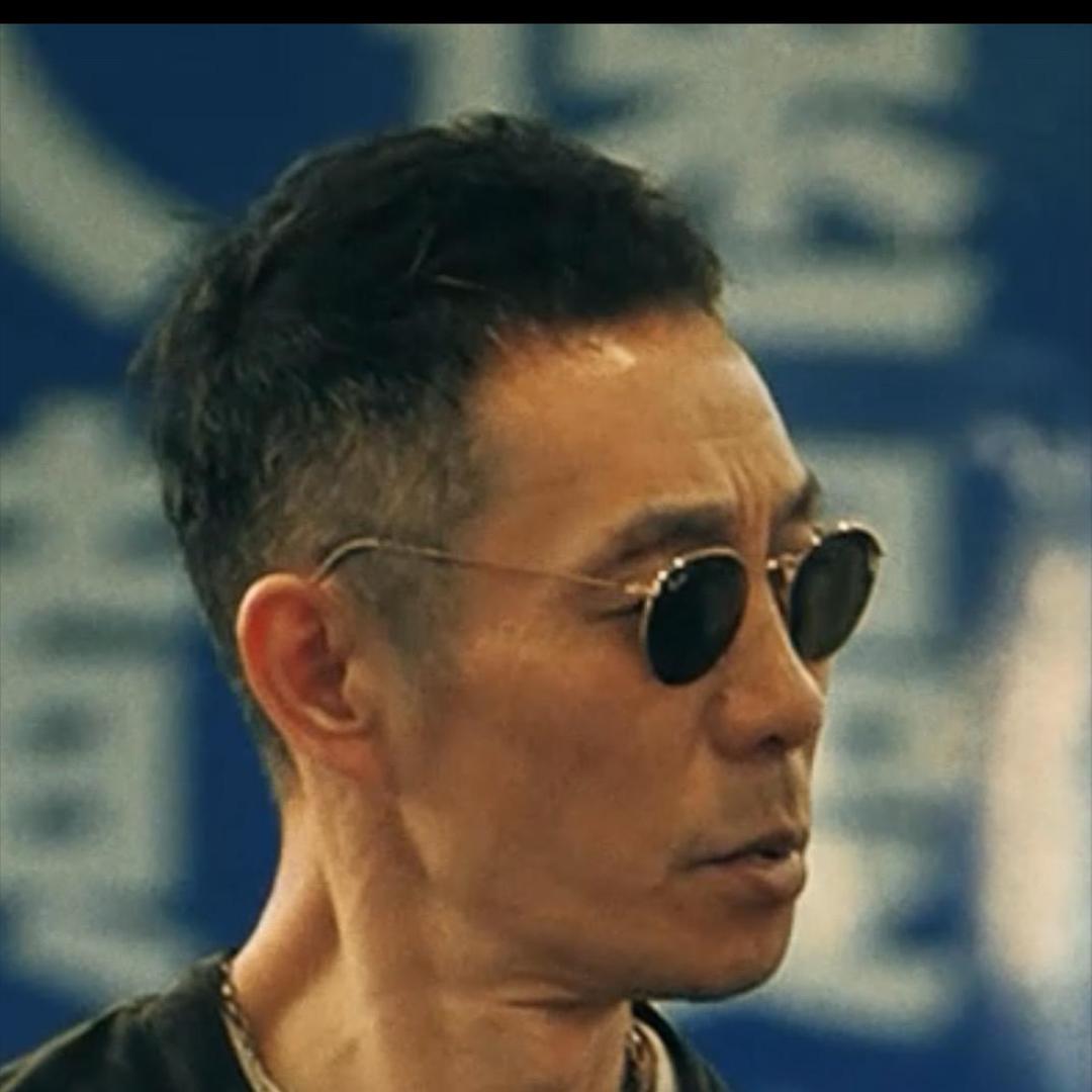 海上yeba（极简轻奢女装）