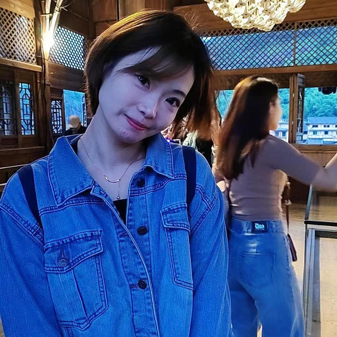 露儿品牌折扣女装