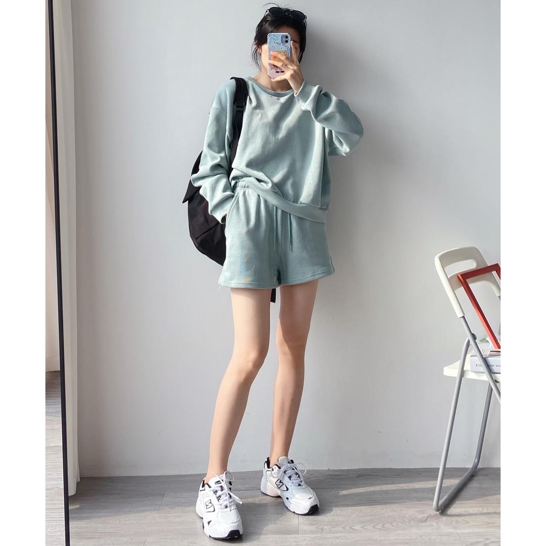 广州蓝羽服饰(每天中午12点30直播)
