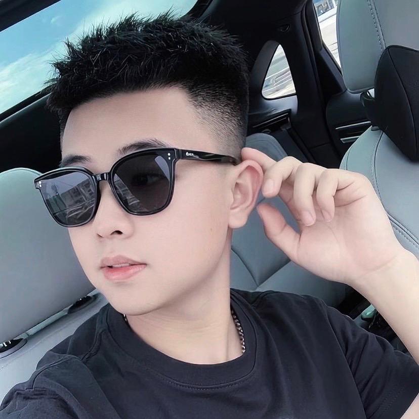 R、陳智悅