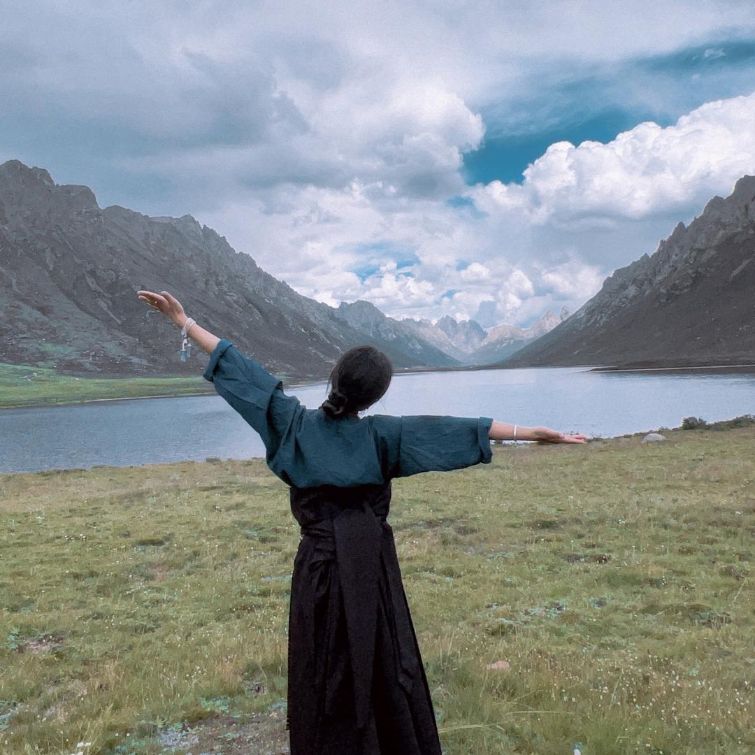 ࿐མུ་ཏིག་སྒྲོན༴