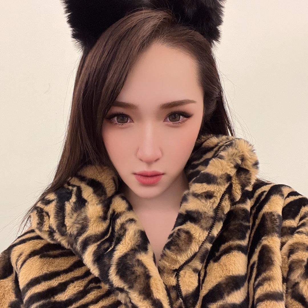 敝姓王您好