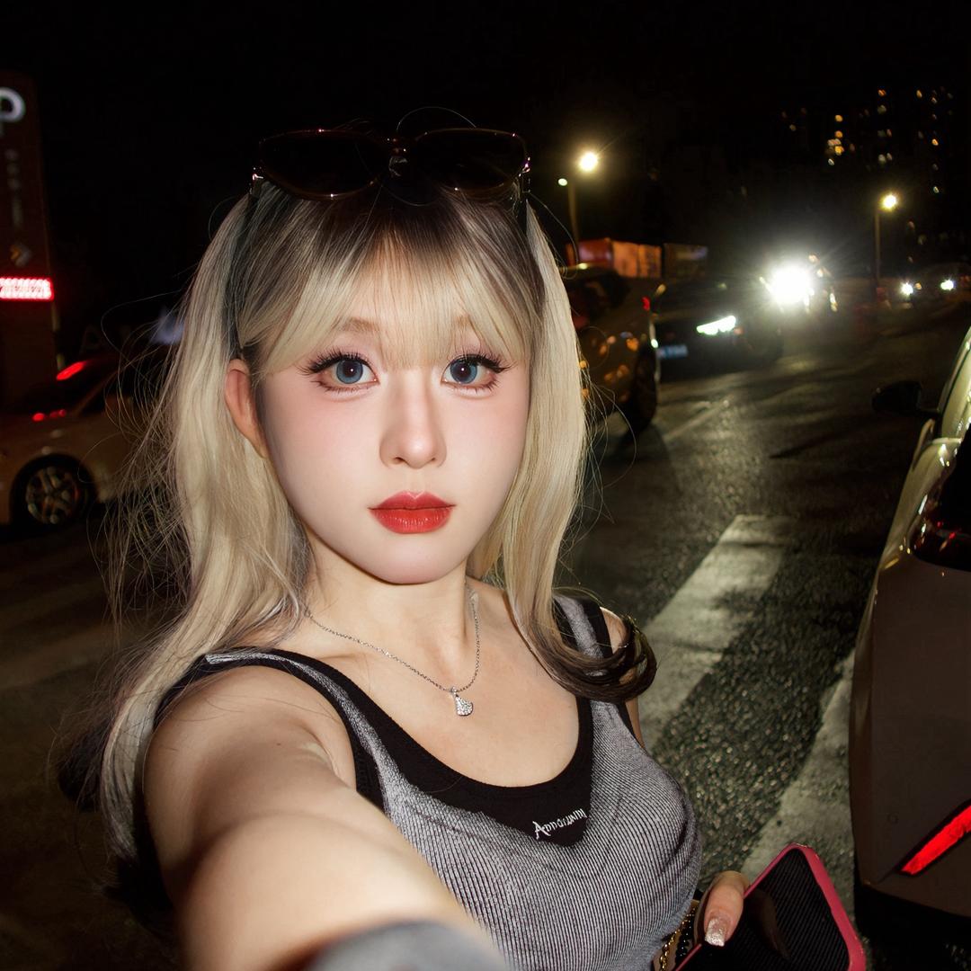 布川酷子
