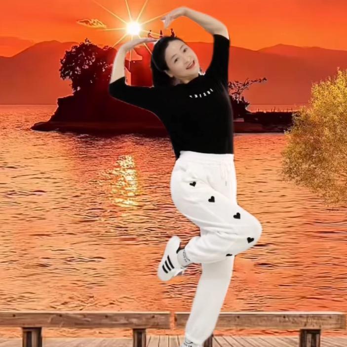 阳光妮妮