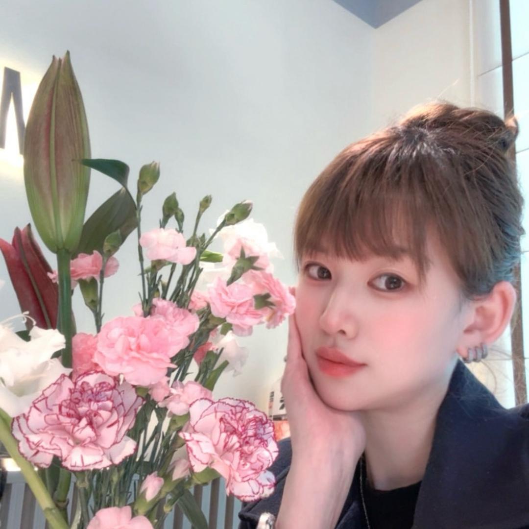 ..        ᥫᩣ 花•清醒