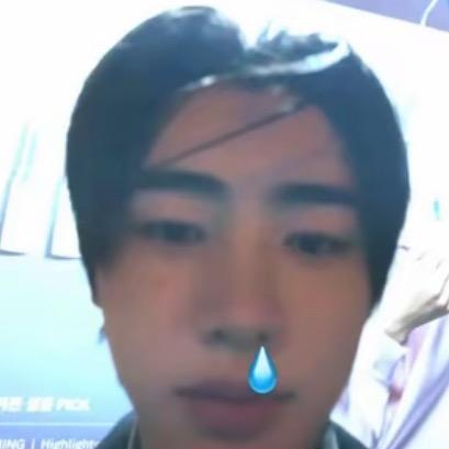 大伯 可以给我一个饭团吃吗🍙