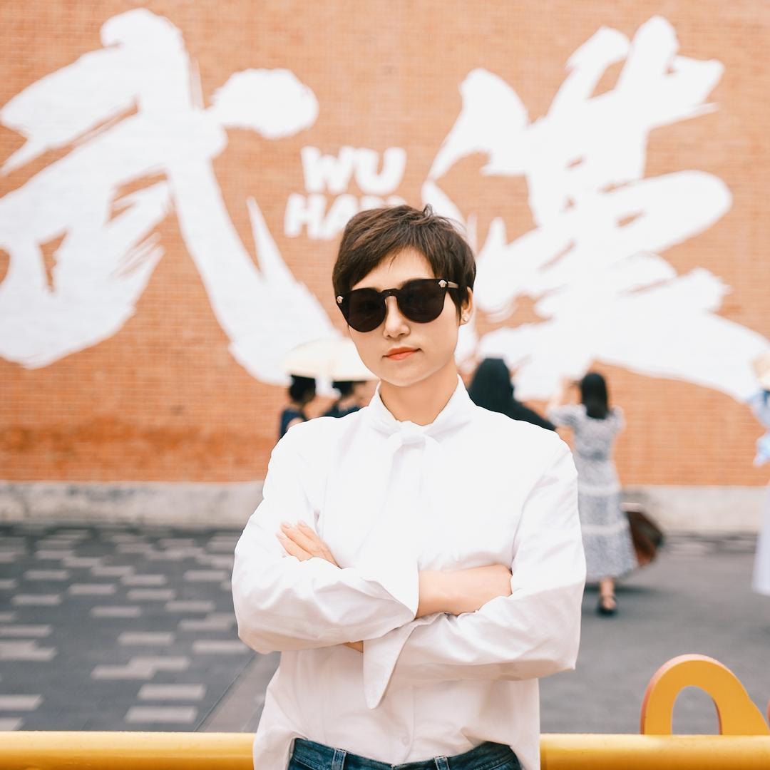 霞姐摄影工作室官方号