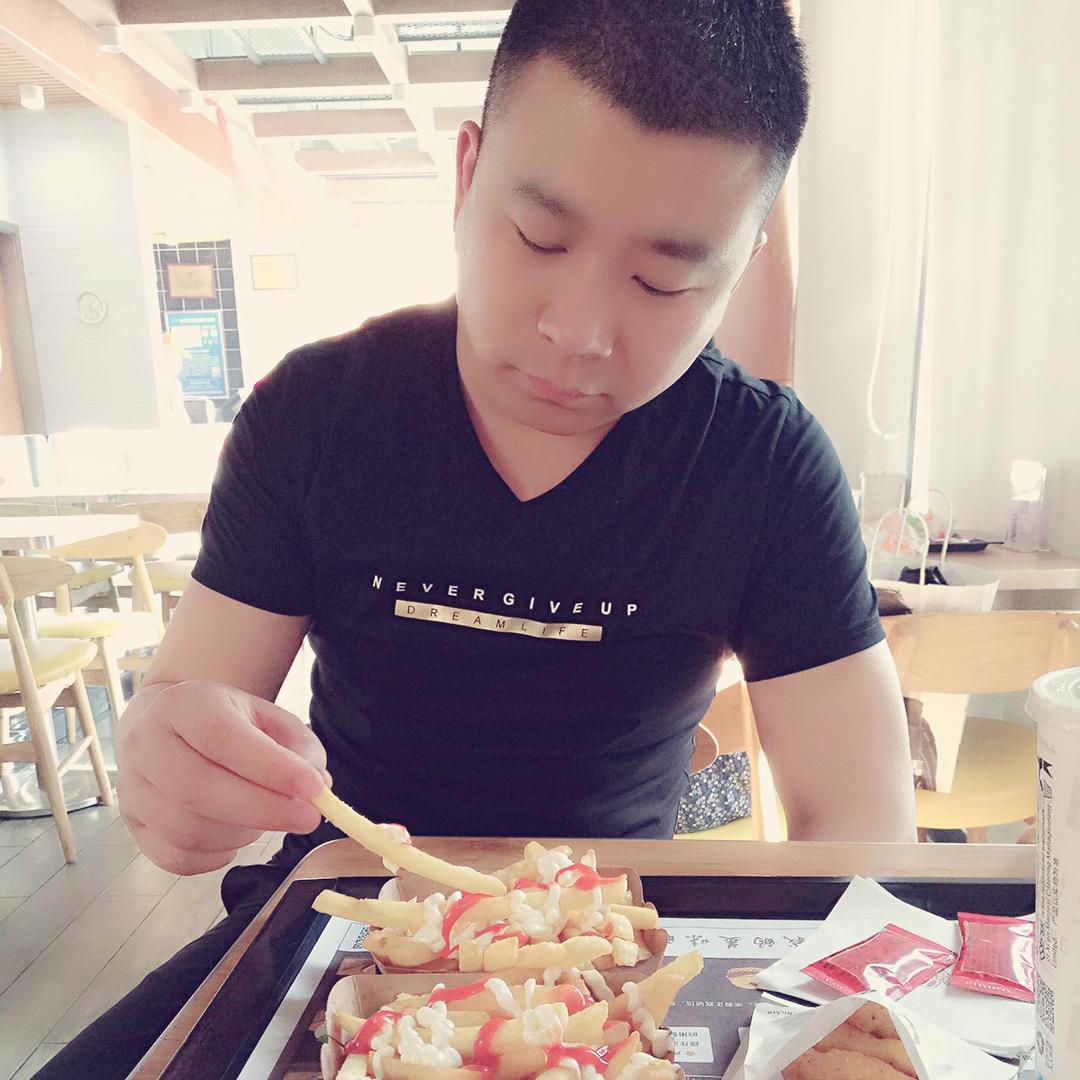 西安黄豆豆置业