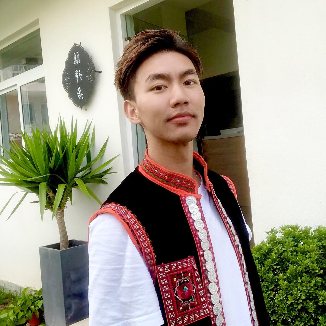 云南小彝歌