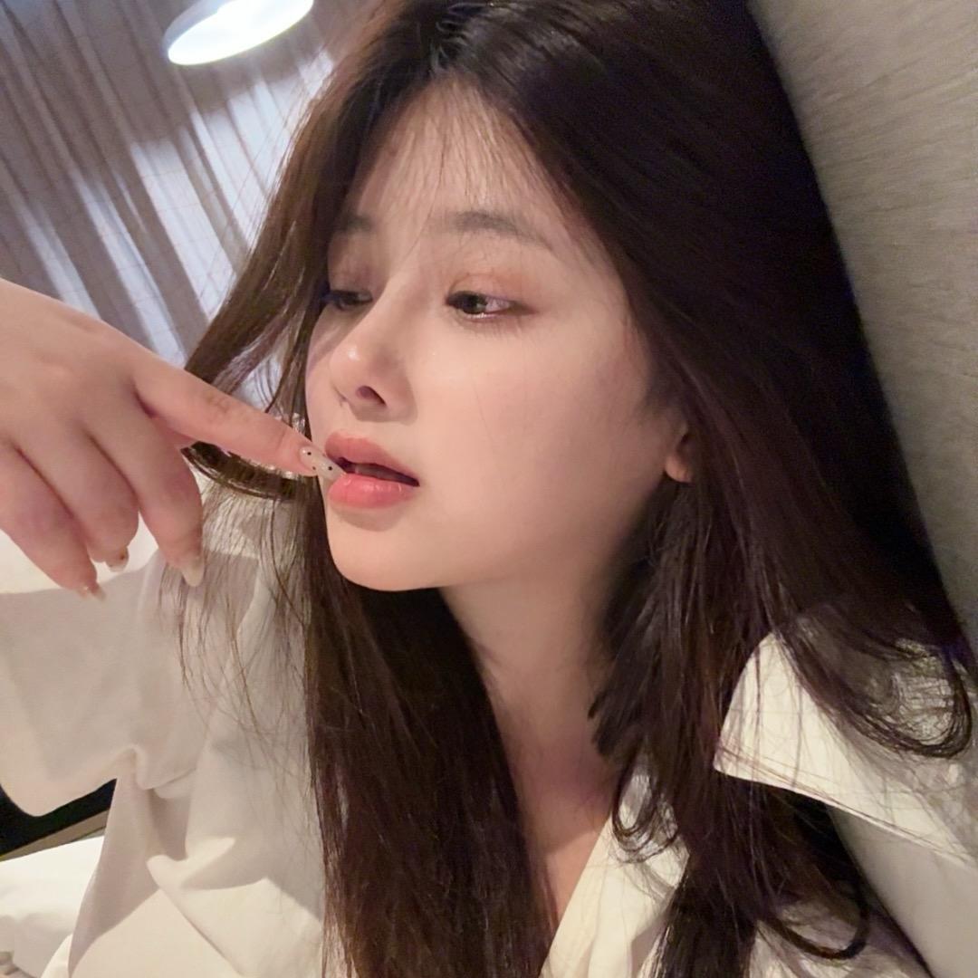 ㅤ  ㅤ  ㅤ噜噜