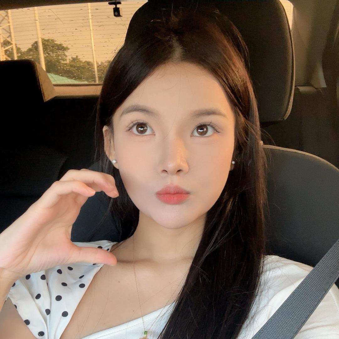 婷婷吖🎀