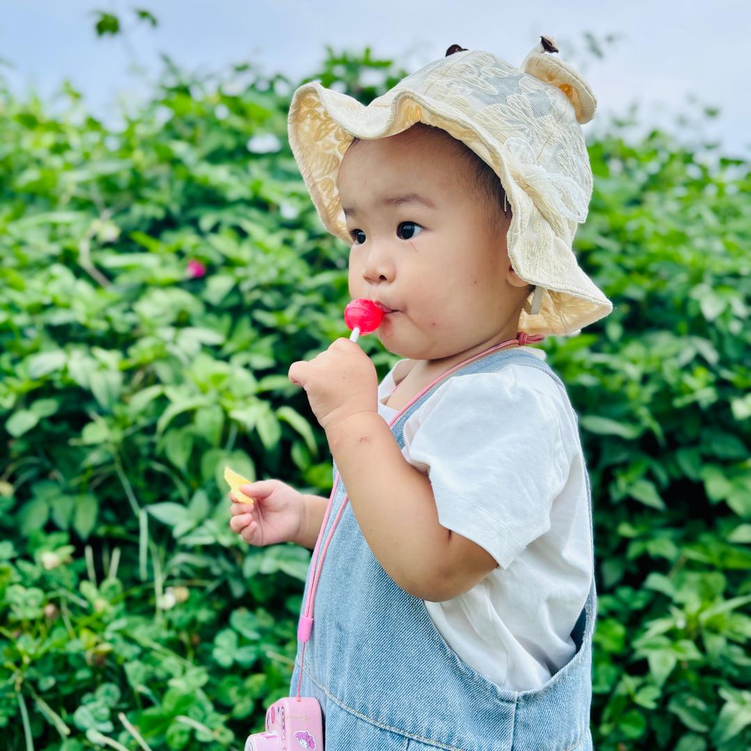 潼宝爱吃棒棒糖🍭