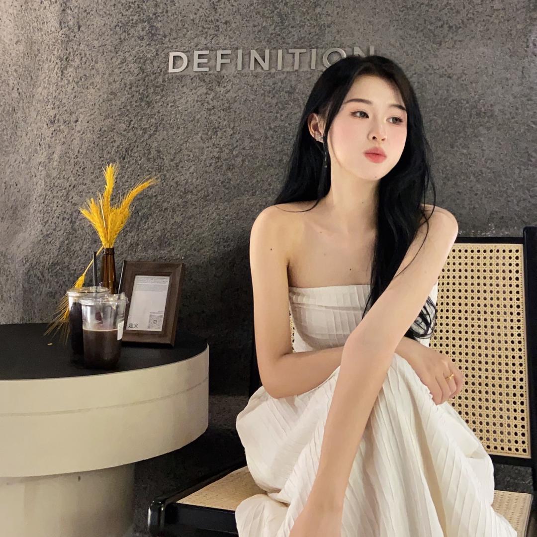 是小怡