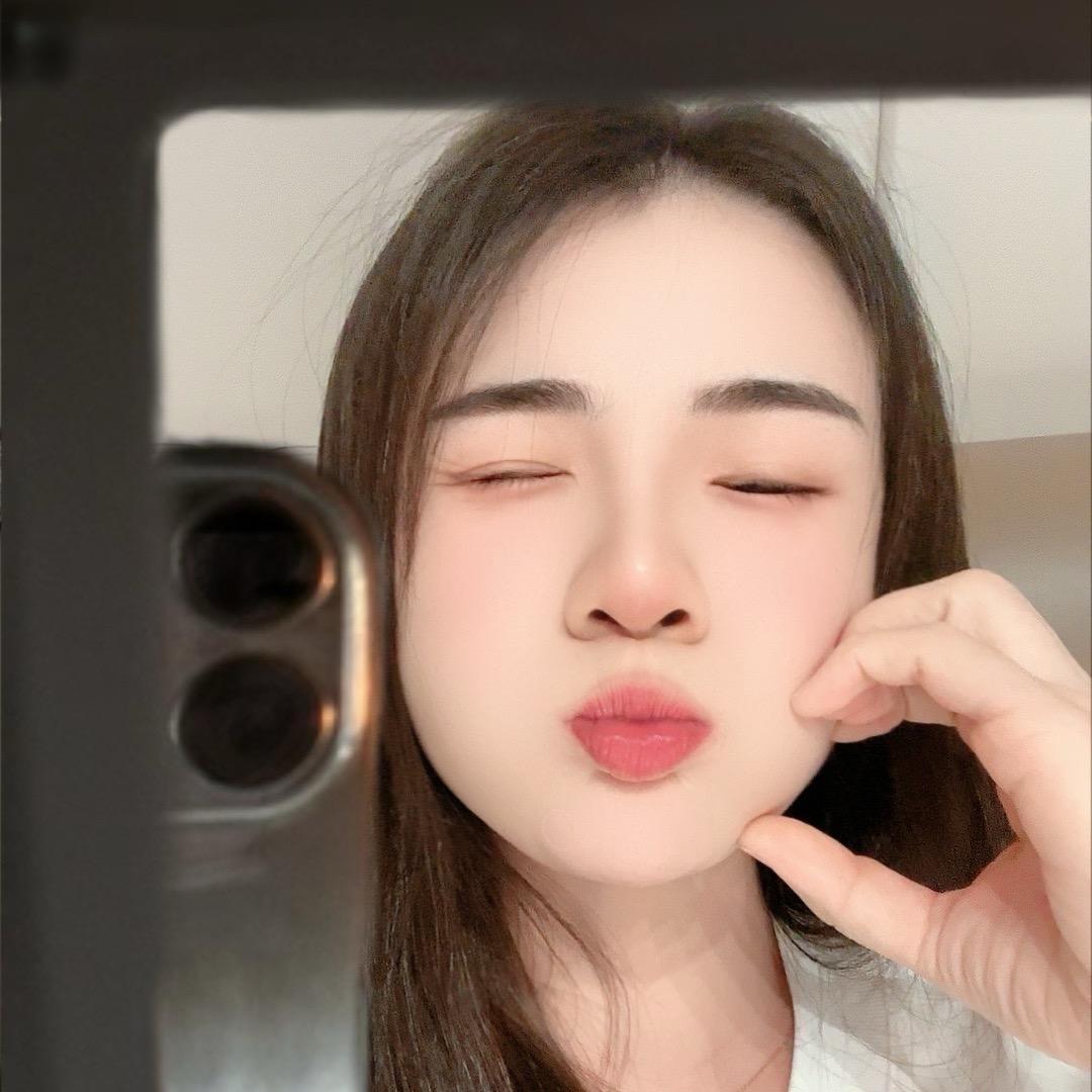 爱吃美食的苏美丽