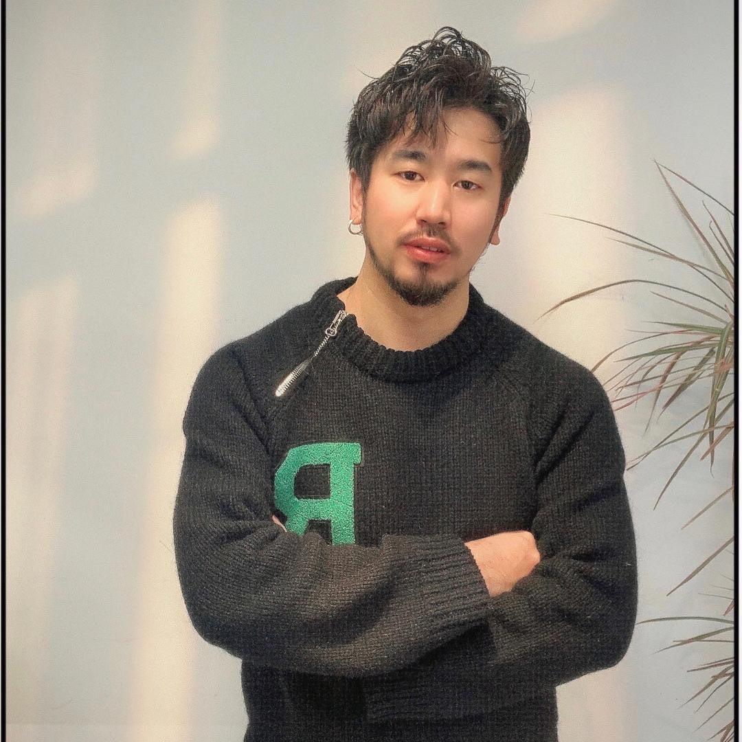 帕博斯形象设计万象城店弓长走召
