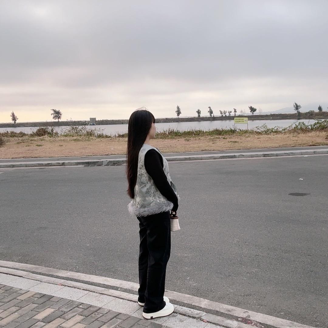 小仙女🧚‍♀️.