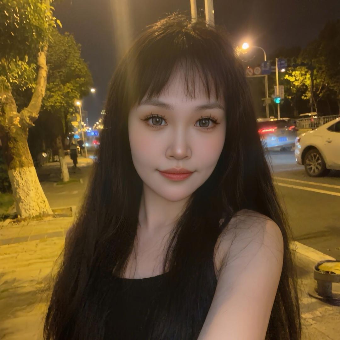走哪吃哪的童小胖🐶