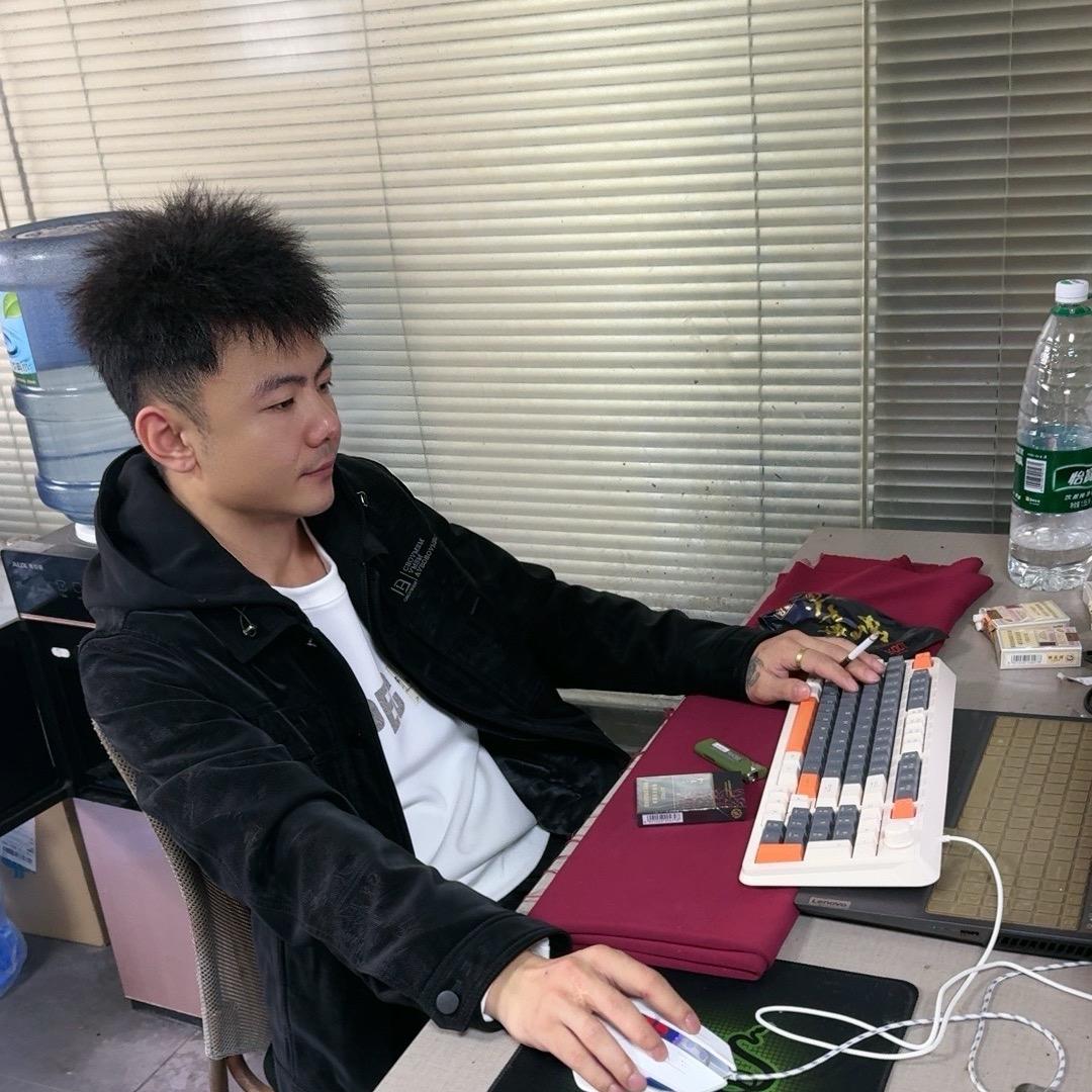 隆哥哥