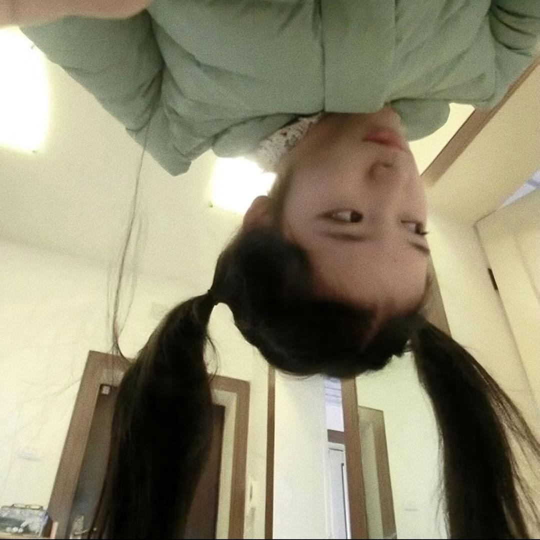 小窝.