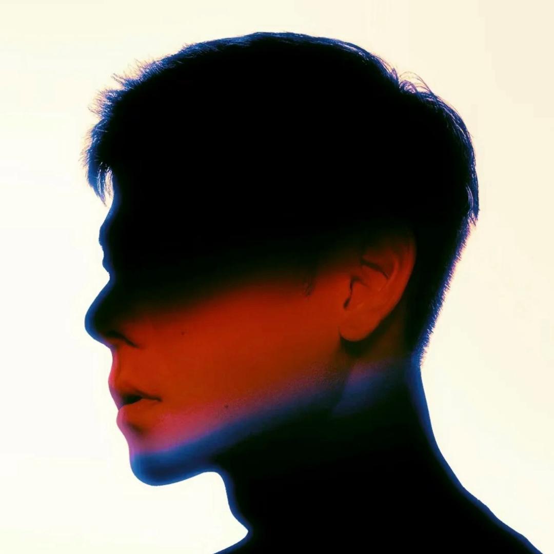 周末.