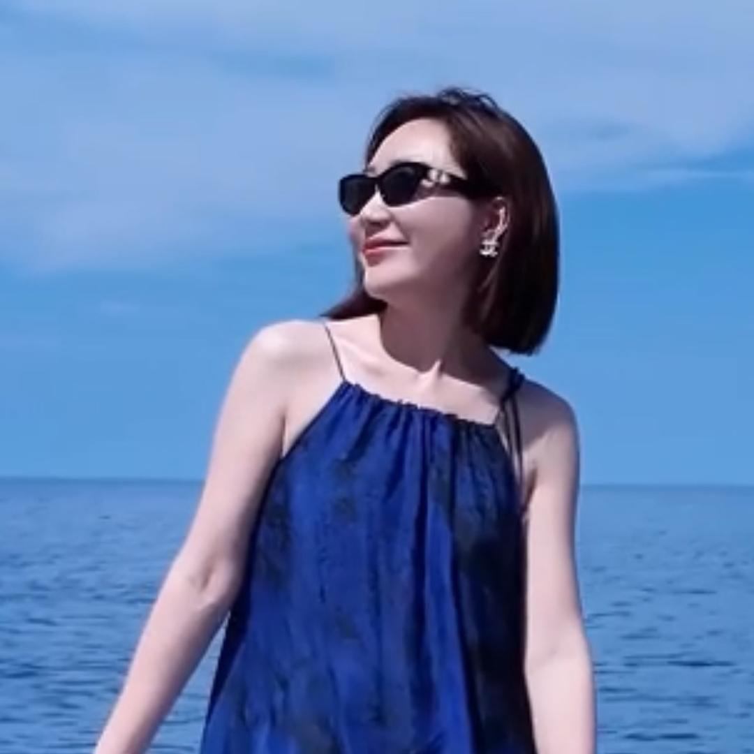 双姐私服·双双