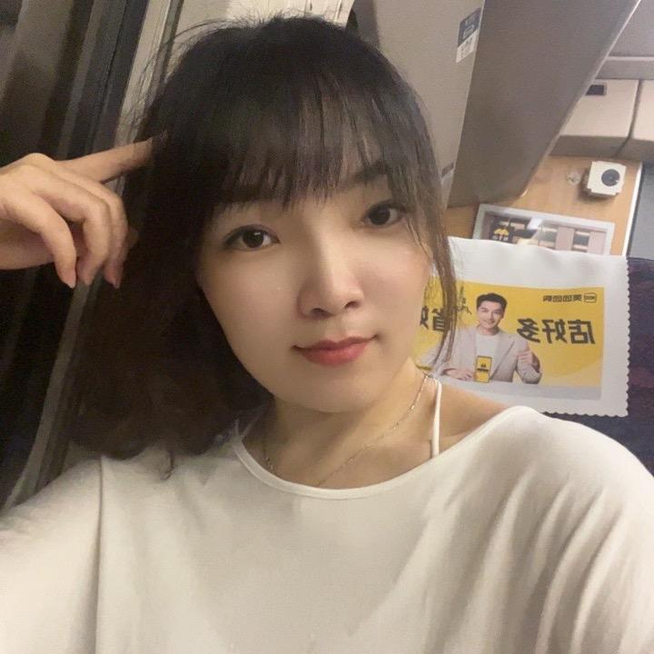 米娜童装精选
