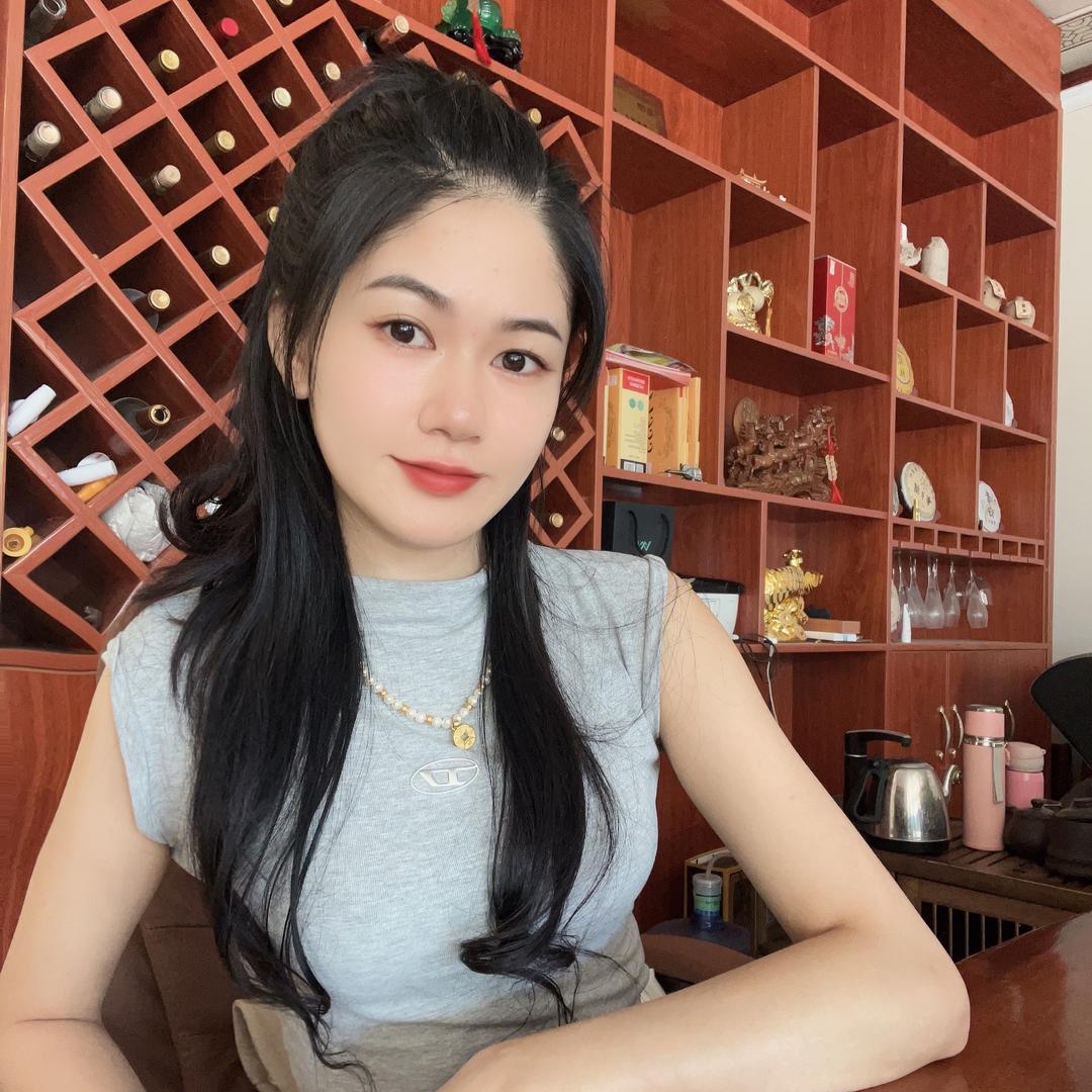 钦州鸿亭二手车（老板娘）
