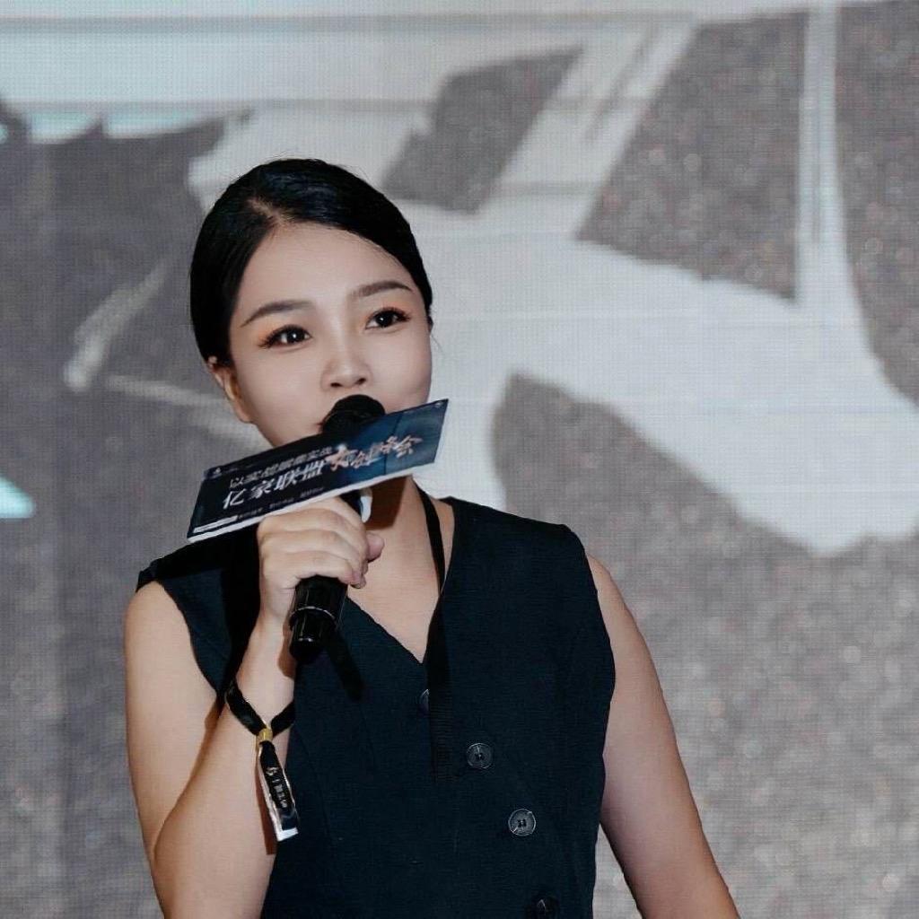 吴川维娜妆造 化妆师敏儿