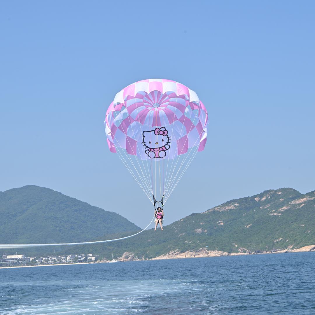 深圳桔钓沙海上飞伞
